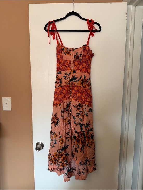 Free People Dresses & Skirts - Free People Boho Peach and Red Floral Button-Front Sundress
